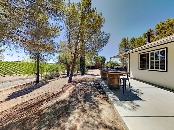 Santa Barbara County Home 1017375