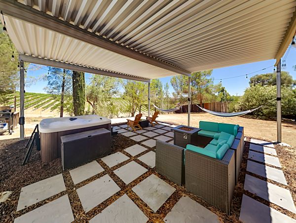 Santa Barbara County Home 1017375
