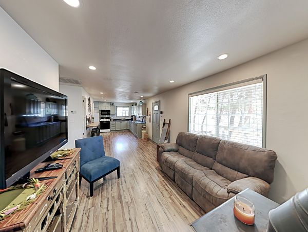 Santa Barbara County Home 1017375
