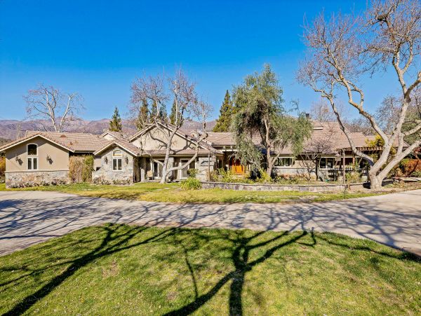 Santa Barbara County Home 1017378