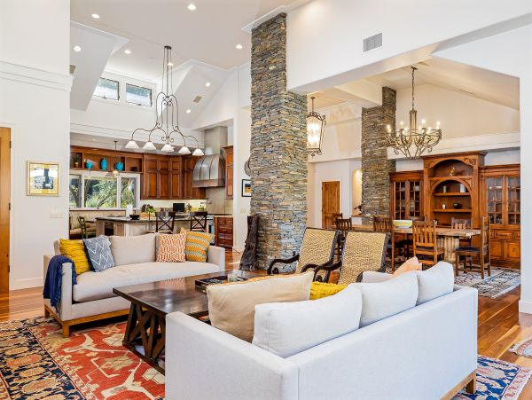 Santa Barbara County Home 1017378