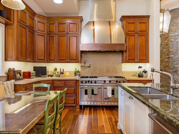 Santa Barbara County Home 1017378