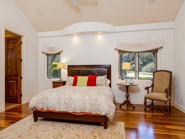 Santa Barbara County Home 1017378