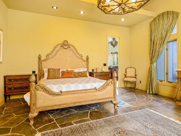 Santa Barbara County Home 1017378