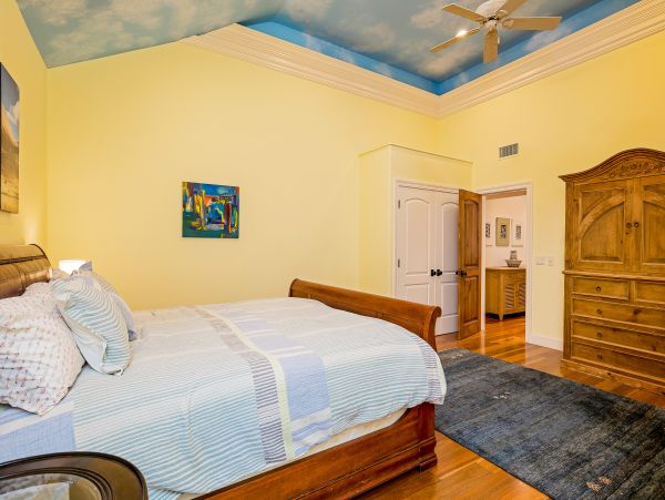 Santa Barbara County Home 1017378
