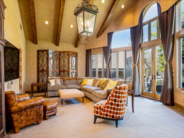 Santa Barbara County Home 1017378