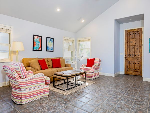 Santa Barbara County Home 1017378
