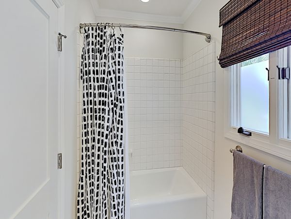 Santa Barbara County Home 1017379