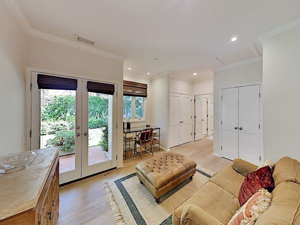 Santa Barbara County Home 1017379