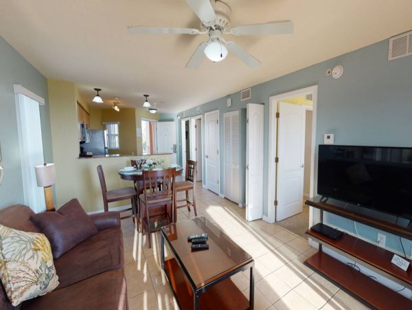 Treasure Island Condo 1017384