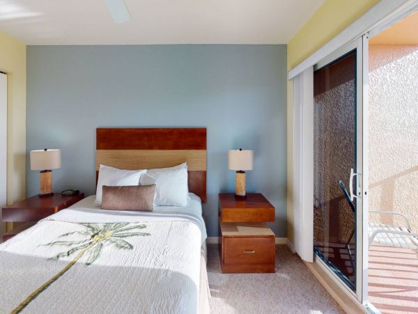 Treasure Island Condo 1017384