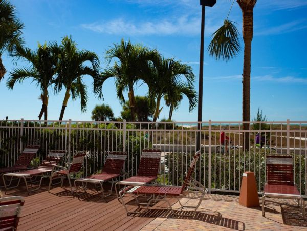 Treasure Island Condo 1017384