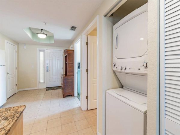 Treasure Island Condo 1017385