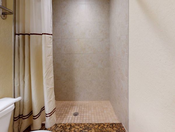 Treasure Island Condo 1017386