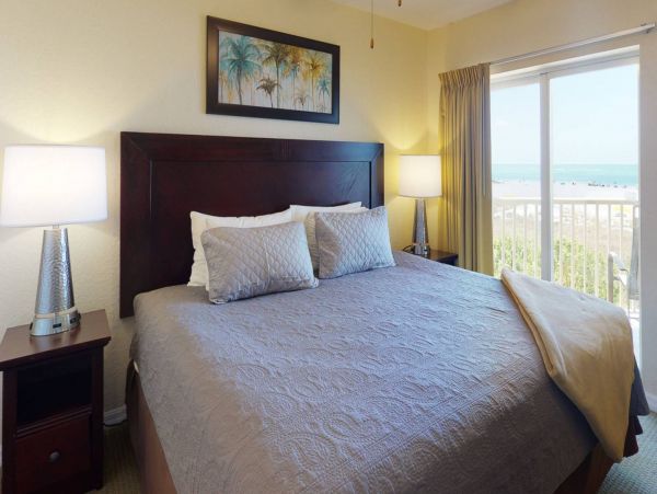 Treasure Island Condo 1017387