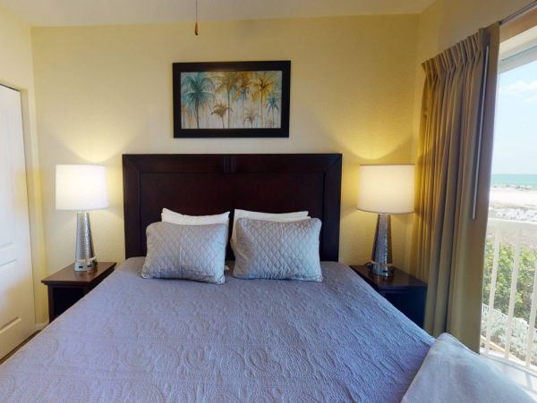 Treasure Island Condo 1017387
