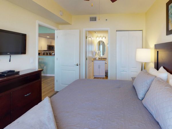 Treasure Island Condo 1017387