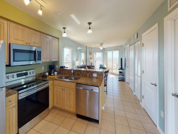 Treasure Island Condo 1017389