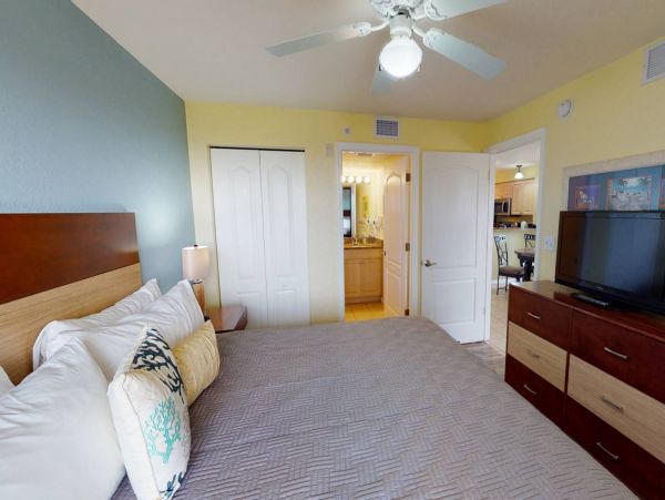 Treasure Island Condo 1017389