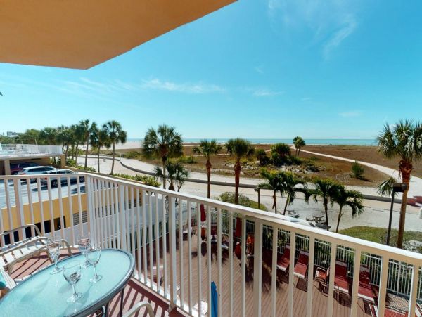 Treasure Island Condo 1017389