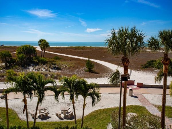 Treasure Island Condo 1017389