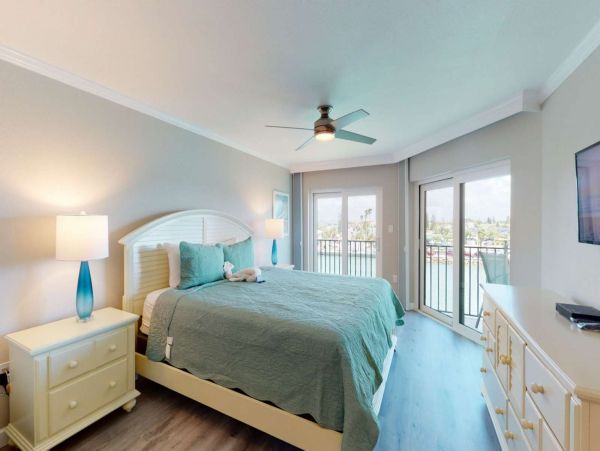 Treasure Island Condo 1017390