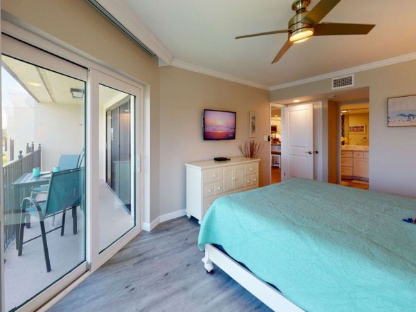 Treasure Island Condo 1017390