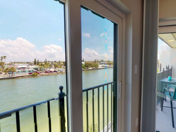 Treasure Island Condo 1017390