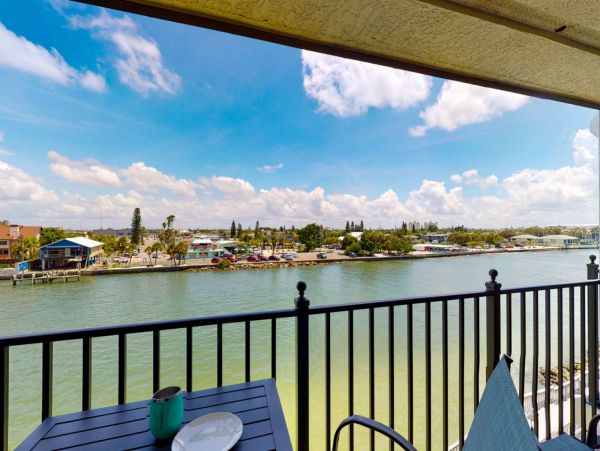 Treasure Island Condo 1017390
