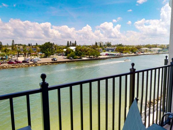 Treasure Island Condo 1017390