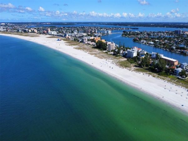 Wonderful Sleeps 6 Spacious Full Gulf Views