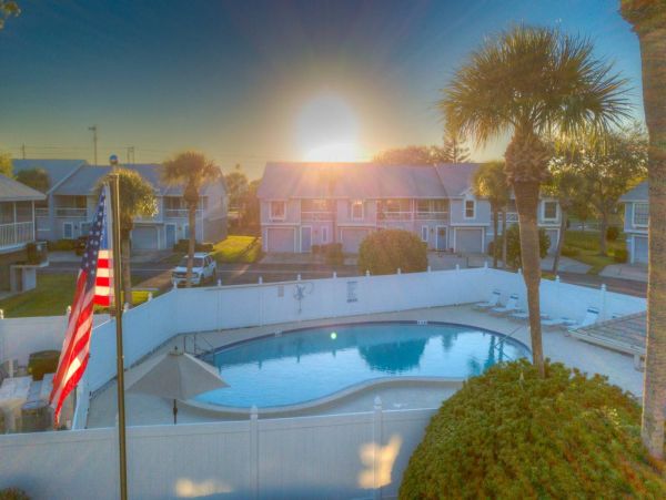 Treasure Island Condo 1017392