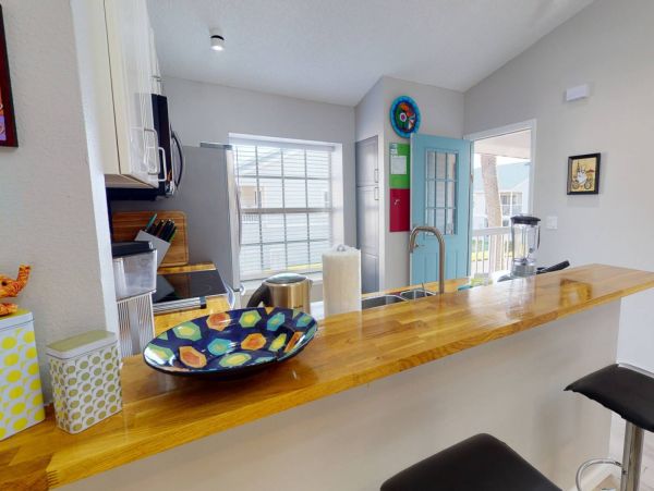Treasure Island Condo 1017392