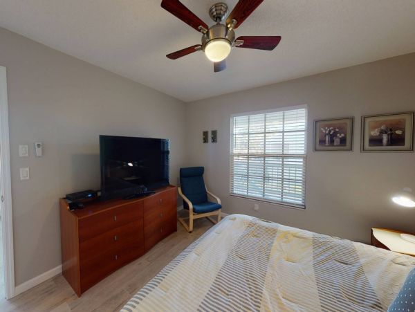 Treasure Island Condo 1017392