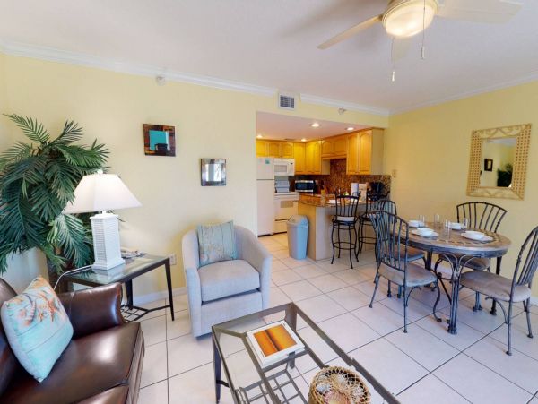 Treasure Island Condo 1017393