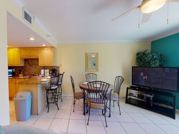Treasure Island Condo 1017393