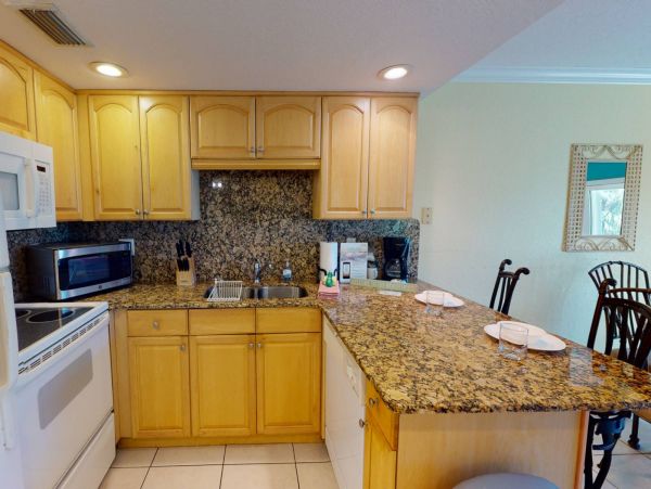 Treasure Island Condo 1017393