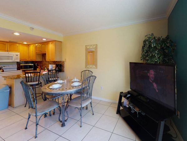 Treasure Island Condo 1017393