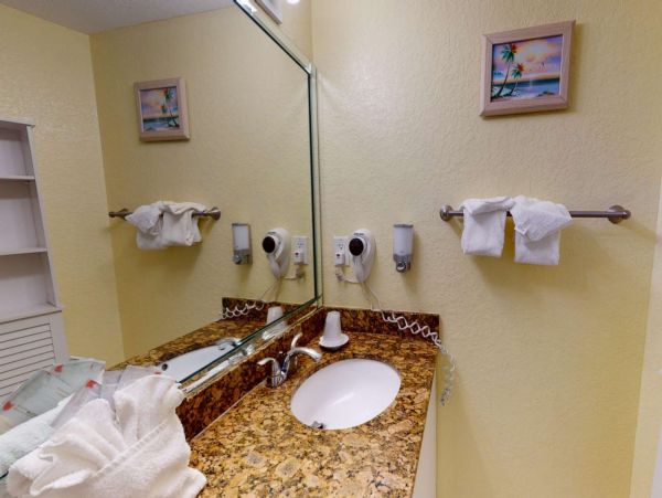 Treasure Island Condo 1017393