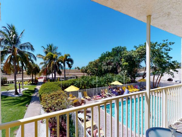 Treasure Island Condo 1017393