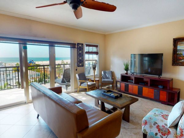 Treasure Island Condo 1017395