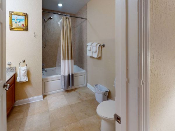 Treasure Island Condo 1017395