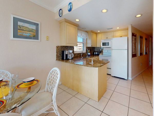 Treasure Island Condo 1017397