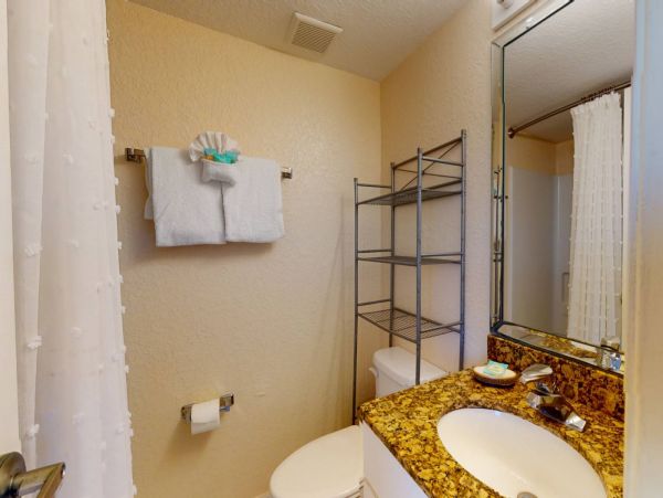 Treasure Island Condo 1017397