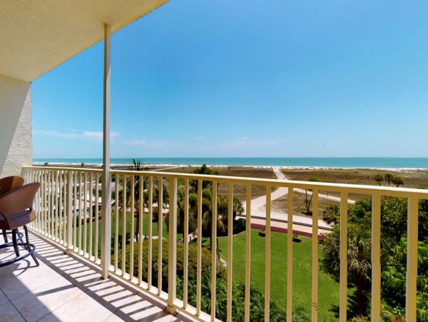 Treasure Island Condo 1017397