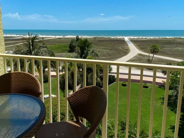 Treasure Island Condo 1017397