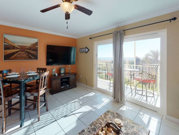 Treasure Island Condo 1017398