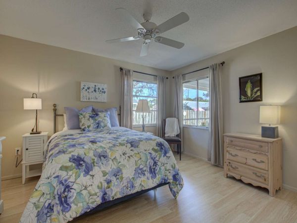 Venice Home 1017399