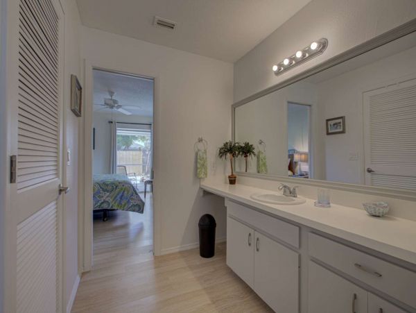 Venice Home 1017399