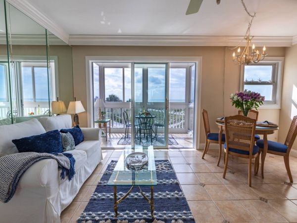 Venice Condo 1017400